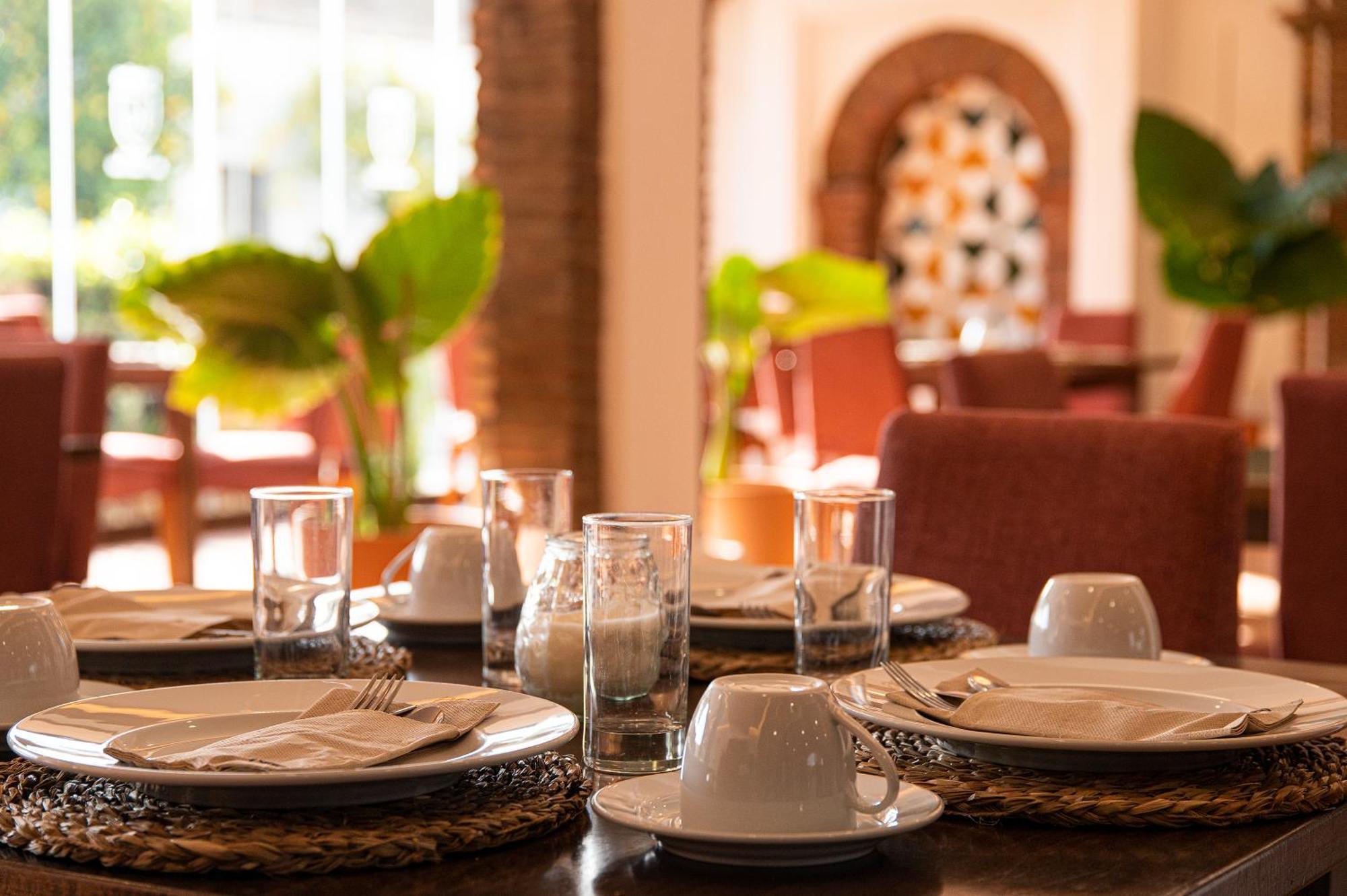 Hotel-Restaurante Casa Garcia Almonaster La Real Εξωτερικό φωτογραφία